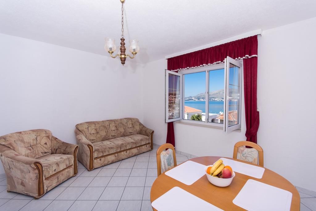 Villa Snjezana Трогир Экстерьер фото
